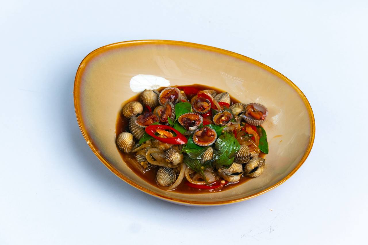 ងាវឆា អំពិលទំ